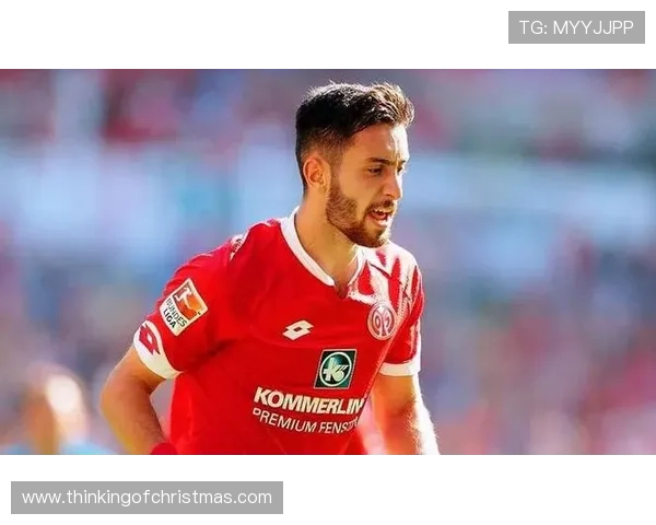 格拉纳达控球能力近期表现稳健,传球效率与中场组织持续提升 格拉纳达控球能力近期表现稳健,传球效率与中场组织持续提升