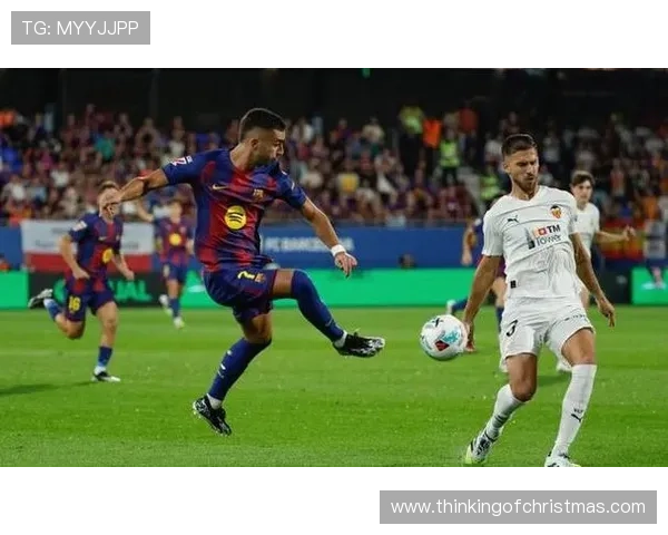 巴萨仍坚持控球战术，但比赛局面已显失控迹象