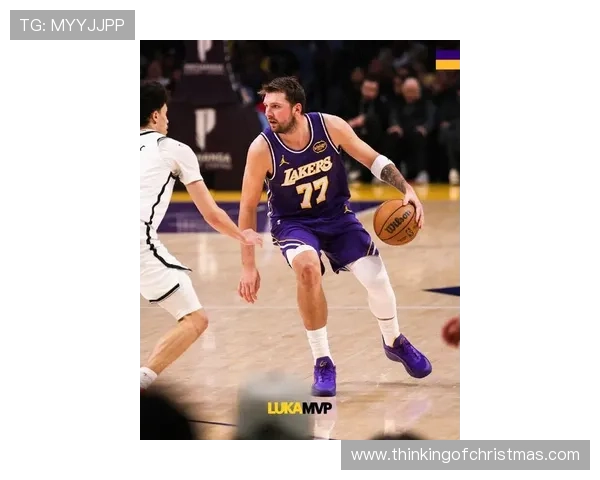 东契奇挡拆对方换防制造错位提升效率超越赛季初